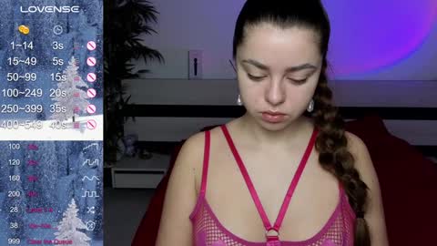 Snapshot of milania_hot_foxy chatting on 02/03/25, 09:41 Mila online show from 02/03/25, 09:41