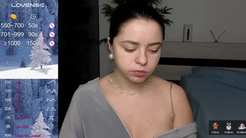 Snapshot of milania_hot_foxy chatting on 02/07/25, 07:38 Mila online show from 02/07/25, 07:38