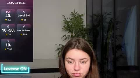 Snapshot of milania_hot_foxy chatting on 10/07/25, 04:26 Mila online show from 10/07/25, 04:26