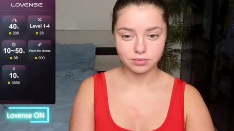 Snapshot of milania_hot_foxy chatting on 10/08/25, 05:21 Mila online show from 10/08/25, 05:21