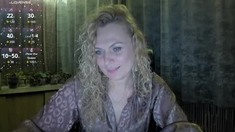 Snapshot of milanna_x chatting on 11/10/25, 06:18 milanna_x online show from 11/10/25, 06:18