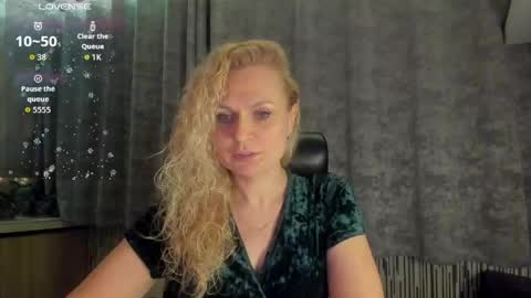 milanna_x online show from 03/02/26, 06:48