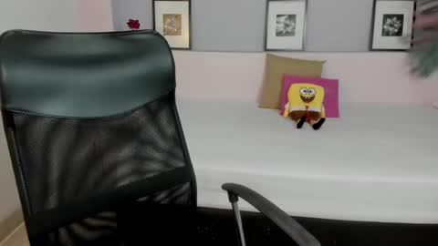 Snapshot of milarose4 chatting on 12/29/24, 02:21 Mila Rose online show from 12/29/24, 02:21