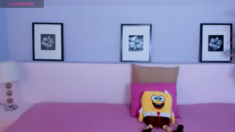 Snapshot of milarose4 chatting on 01/14/25, 02:53 Mila Rose online show from 01/14/25, 02:53