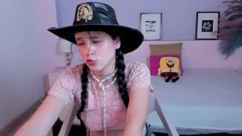 Snapshot of milarose4 chatting on 01/15/25, 02:56 Mila Rose online show from 01/15/25, 02:56