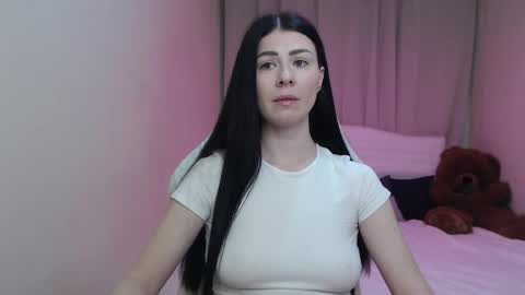 milasecretsss online show from 04/24/26, 12:07