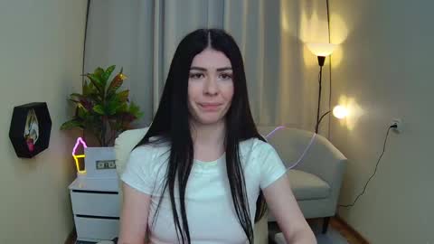 milasecretsss online show from 04/25/26, 01:41