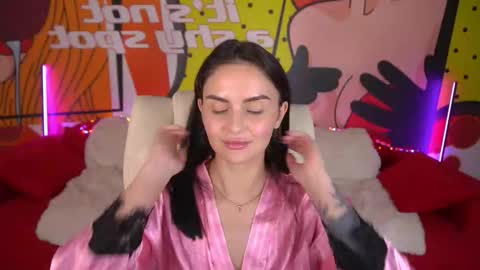 Snapshot of milashalovely chatting on 10/11/25, 06:50 Milasha online show from 10/11/25, 06:50