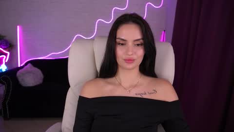 Milasha online show from 10/15/25, 01:22