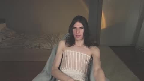 Mila online show from 12/20/25, 11:56