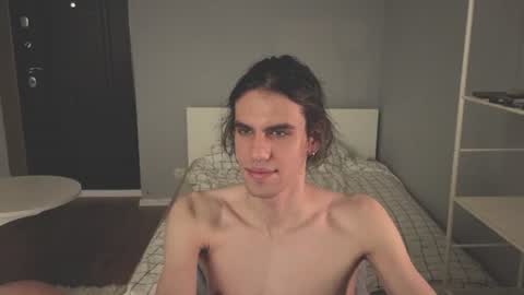 Snapshot of milaslovv chatting on 07/18/26, 05:39 Mila online show from 07/18/26, 05:39