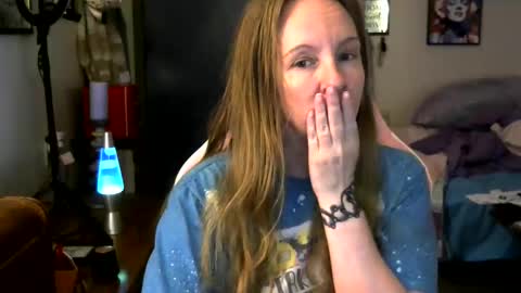 Snapshot of milastoned chatting on 05/27/26, 03:09 Mila online show from 05/27/26, 03:09