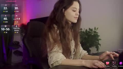 milastoyne online show from 10/29/25, 06:15