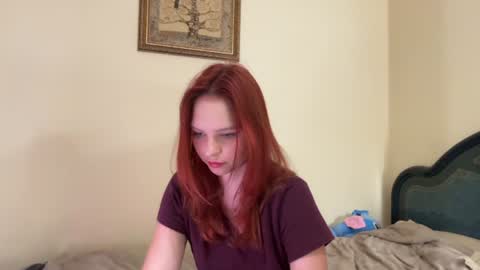 Snapshot of milav_ chatting on 06/30/26, 03:24 Lana online show from 06/30/26, 03:24