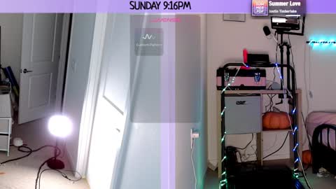 Mila Valentina online show from 01/06/25, 02:15