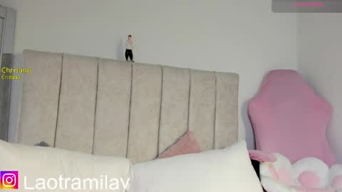 Snapshot of milavelour chatting on 04/18/26, 12:14 IG online show from 04/18/26, 12:14