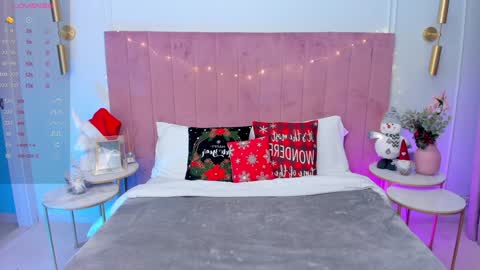 Snapshot of milavox chatting on 12/11/24, 05:53 Mia online show from 12/11/24, 05:53