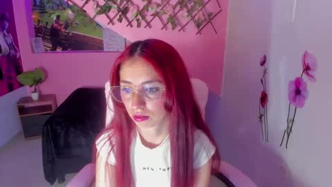 Ana online show from 10/08/25, 08:17