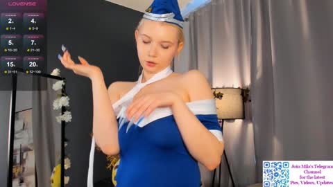 Snapshot of mildredbain chatting on 12/11/24, 06:47 Mila online show from 12/11/24, 06:47