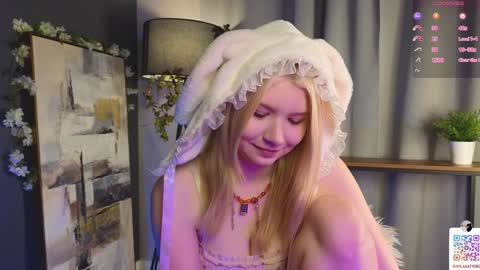 Snapshot of mildredbain chatting on 02/01/25, 01:23 Mila online show from 02/01/25, 01:23