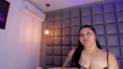 Snapshot of mile_u chatting on 02/11/25, 03:40 Milena online show from 02/11/25, 03:40