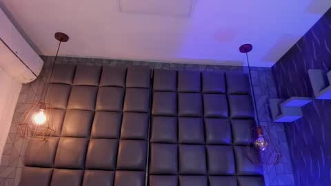 Snapshot of mile_u chatting on 02/16/25, 06:10 Milena online show from 02/16/25, 06:10