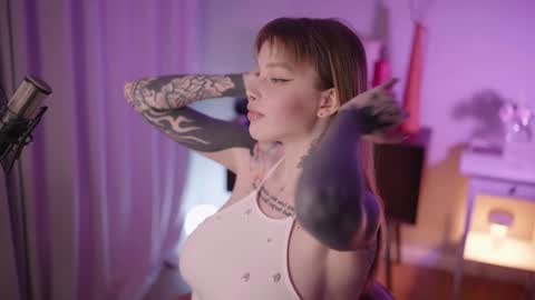 M  Telegram mamagotachannel online show from 12/31/24, 01:30