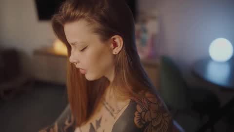 M  Telegram mamagotachannel online show from 09/19/25, 03:13