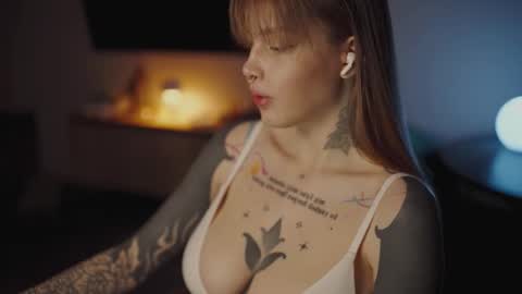 M  Telegram mamagotachannel online show from 11/14/25, 02:16