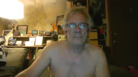 Milehi1958 online show from 04/26/26, 10:13