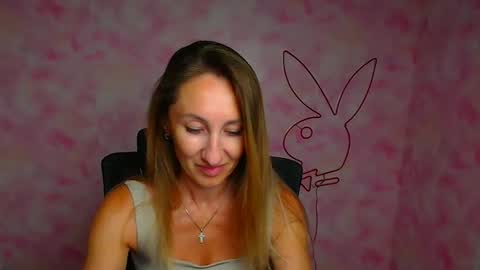 Snapshot of milena_sunny_ chatting on 03/19/26, 12:42 Milena online show from 03/19/26, 12:42