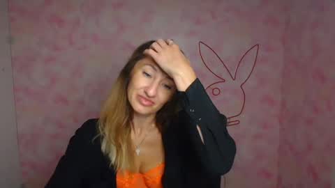 Snapshot of milena_sunny_ chatting on 03/24/26, 06:51 Milena online show from 03/24/26, 06:51