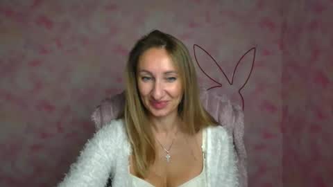 Snapshot of milena_sunny_ chatting on 04/14/26, 06:08 Milena online show from 04/14/26, 06:08