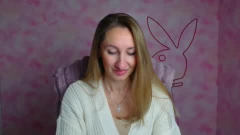 Snapshot of milena_sunny_ chatting on 04/27/26, 05:27 Milena online show from 04/27/26, 05:27