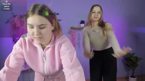 Sweet Miles online show from 01/18/26, 09:46