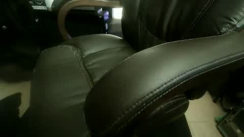 Snapshot of miles_mayhem_667 chatting on 03/16/26, 09:35 miles_mayhem_667 online show from 03/16/26, 09:35