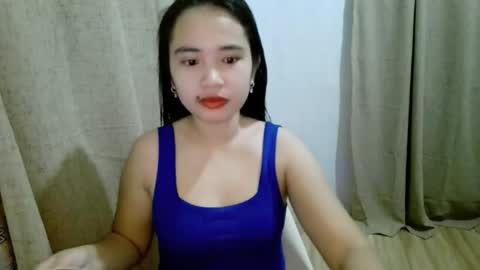 Snapshot of miletera chatting on 12/14/25, 08:24 miletera online show from 12/14/25, 08:24