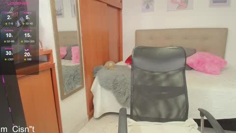 Miley online show from 02/14/25, 01:29