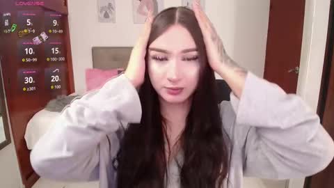 Miley online show from 09/10/25, 01:55