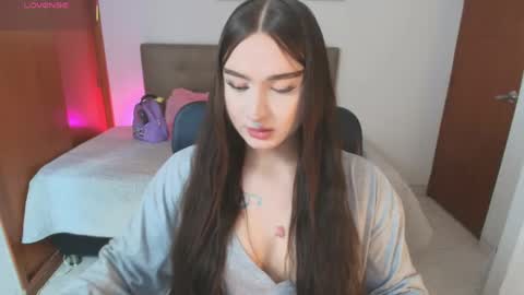 Miley online show from 04/17/26, 01:36