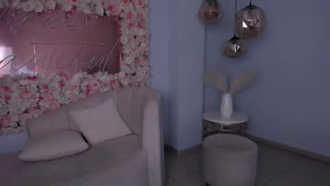 Snapshot of mileycruz_ chatting on 02/16/25, 01:58 Miley Cruz IG miley model23 online show from 02/16/25, 01:58