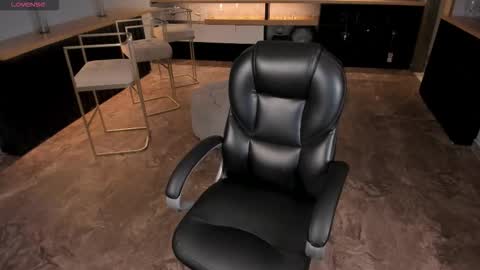 Snapshot of mileycruz_ chatting on 09/14/25, 10:58 Miley Cruz IG miley model23 online show from 09/14/25, 10:58