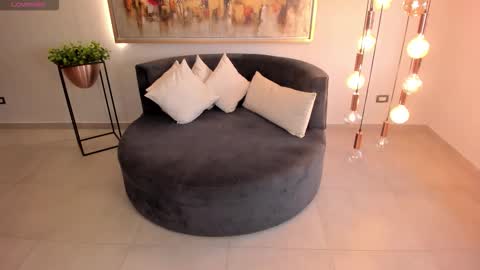 Snapshot of mileycruz_ chatting on 10/23/25, 10:08 Miley Cruz IG miley model23 online show from 10/23/25, 10:08