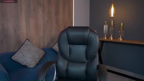 Snapshot of mileycruz_ chatting on 10/27/25, 09:41 Miley Cruz IG miley model23 online show from 10/27/25, 09:41