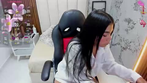 Snapshot of mileyjoas chatting on 11/25/25, 07:25 MILEY online show from 11/25/25, 07:25