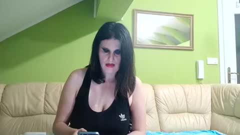 Snapshot of milf44milf chatting on 05/25/26, 05:41 milf44milf online show from 05/25/26, 05:41