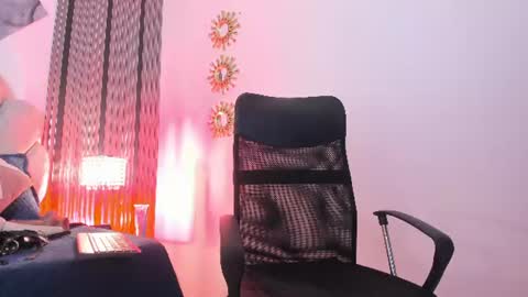 Snapshot of milf__celeste chatting on 07/14/26, 03:40 milf__celeste online show from 07/14/26, 03:40