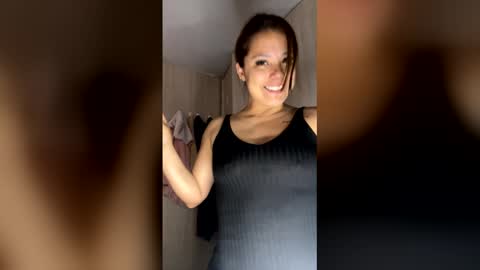 Melissa online show from 06/01/26, 01:35