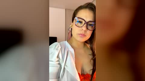 Melissa online show from 06/19/26, 08:12
