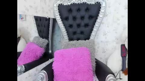 Antonella online show from 12/19/25, 01:07